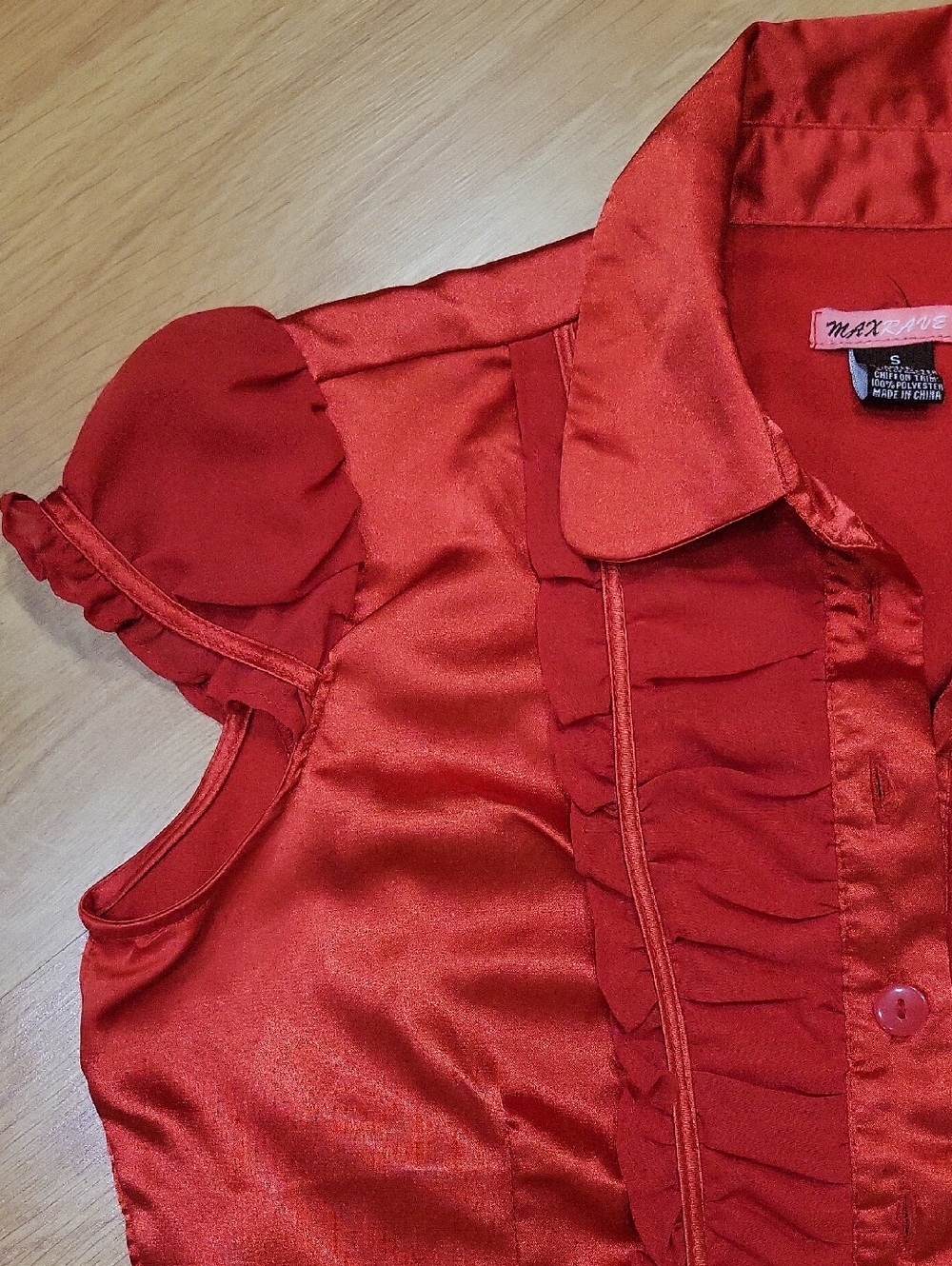 Max Rave Red Satin Ruffle Blouse - Picture 6 of 6